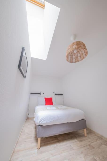 L'Ange Au Sourire Apartment แร็งส์ ภายนอก รูปภาพ